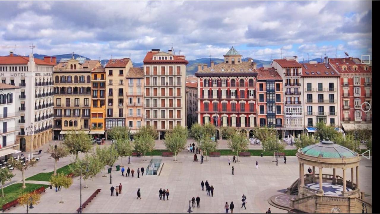 La Terraza De Zahara Apartamento Pamplona Exterior foto